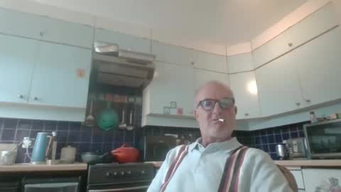 markandrew123 online show from 4, 7, 2026