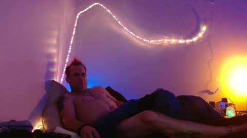 markymark101825061 online show from 2, 2, 2025