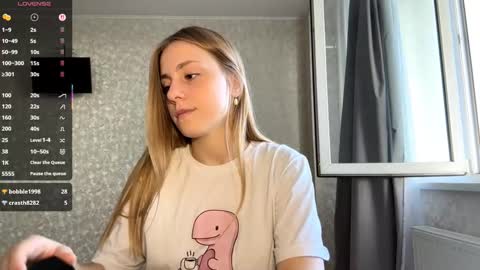 Olivia online show from 19, 9, 2025