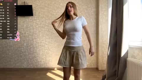 Olivia online show from 28, 9, 2025