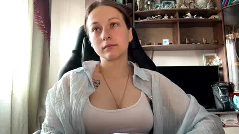 Snapshot of marlenahuit chatting on 20, 6, 2026 Lena online show from 20, 6, 2026
