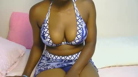 Snapshot of marly_marlie chatting on 16, 4, 2026 Marlie online show from 16, 4, 2026