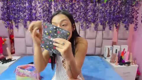 Snapshot of marlyanal chatting on 11, 12, 2024 Marly Anal online show from 11, 12, 2024