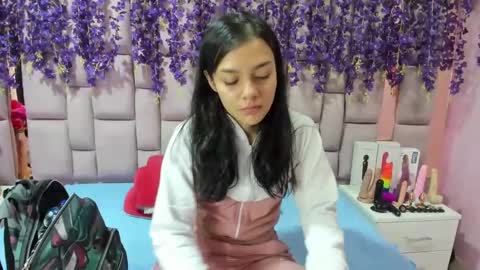 Snapshot of marlyanal chatting on 17, 12, 2024 Marly Anal online show from 17, 12, 2024