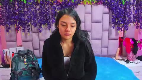Snapshot of marlyanal chatting on 8, 1, 2025 Marly Anal online show from 8, 1, 2025
