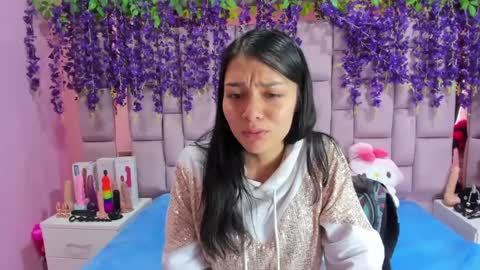 Snapshot of marlyanal chatting on 1, 2, 2025 Marly Anal online show from 1, 2, 2025