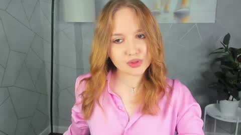 Snapshot of marlyn_owen chatting on 31, 5, 2026 Emmaa online show from 31, 5, 2026