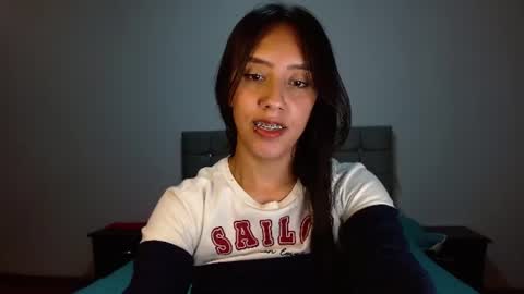 Snapshot of maroval2 chatting on 1, 7, 2026 maroval online show from 1, 7, 2026