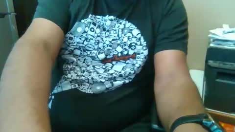 Snapshot of marriedandfrisky chatting on 18, 11, 2025 Married Horny Guy online show from 18, 11, 2025