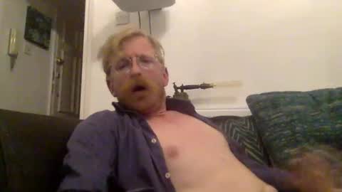 Snapshot of marriedmannextdoor chatting on 8, 6, 2026 marriedmannextdoor online show from 8, 6, 2026