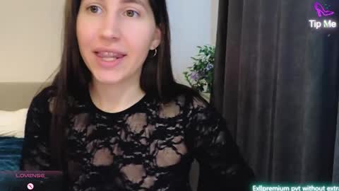 marrycolins online show from 28, 2, 2026