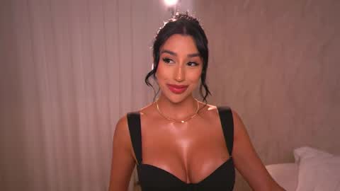     online show from 12, 2, 2025