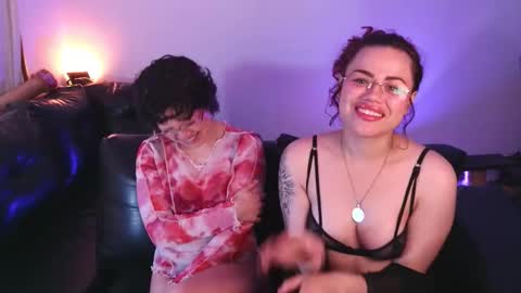 Snapshot of marsdoll chatting on 19, 11, 2025 Marsdoll online show from 19, 11, 2025