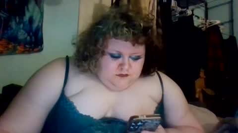 Snapshot of marshallmarx517 chatting on 23, 4, 2026 marshallmarx517 online show from 23, 4, 2026