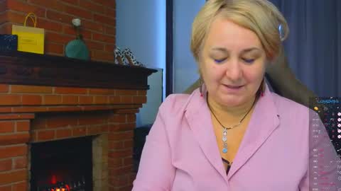 marta_wils online show from 30, 9, 2025