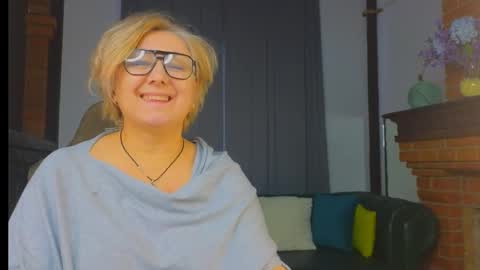 marta_wils online show from 7, 11, 2025