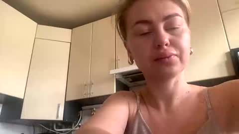 Marta online show from 5, 11, 2025