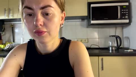 Snapshot of martaluna_ chatting on 19, 5, 2026 Marta online show from 19, 5, 2026