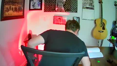 Snapshot of martcb1313 chatting on 21, 10, 2025 martcb1313 online show from 21, 10, 2025