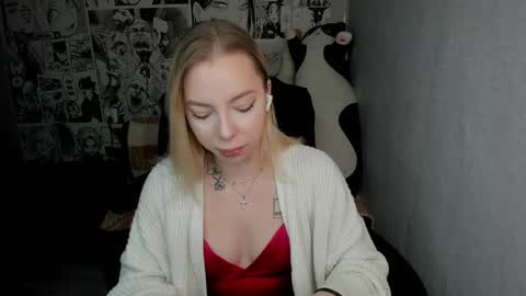 Martha Cameron online show from 9, 12, 2024