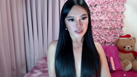 Snapshot of martha_fox chatting on 31, 12, 2024 DONT FORGET TO FOLLOW ME AND GIVE ME A THUMBS UP GUYS- martha online show from 31, 12, 2024