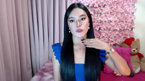 Snapshot of martha_fox chatting on 1, 1, 2025 DONT FORGET TO FOLLOW ME AND GIVE ME A THUMBS UP GUYS- martha online show from 1, 1, 2025