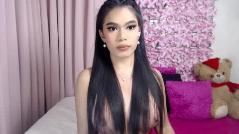 Snapshot of martha_fox chatting on 19, 2, 2025 DONT FORGET TO FOLLOW ME AND GIVE ME A THUMBS UP GUYS- martha online show from 19, 2, 2025