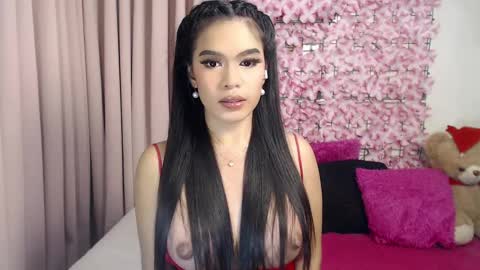 Snapshot of martha_fox chatting on 21, 2, 2025 DONT FORGET TO FOLLOW ME AND GIVE ME A THUMBS UP GUYS- martha online show from 21, 2, 2025