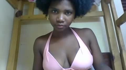 Snapshot of marthela chatting on 16, 11, 2025 martha online show from 16, 11, 2025