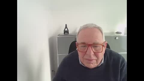 martin_1947 online show from 4, 1, 2025