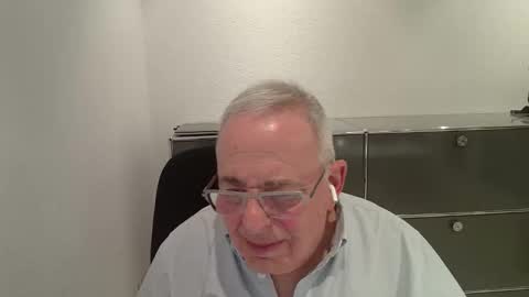 Snapshot of martin_1947 chatting on 23, 3, 2026 martin_1947 online show from 23, 3, 2026