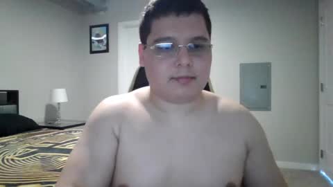 Snapshot of martin_militaryboy chatting on 9, 5, 2026 martin_militaryboy online show from 9, 5, 2026