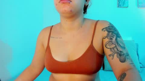 Snapshot of martina_connor1 chatting on 5, 5, 2026 C A R O L I N A online show from 5, 5, 2026