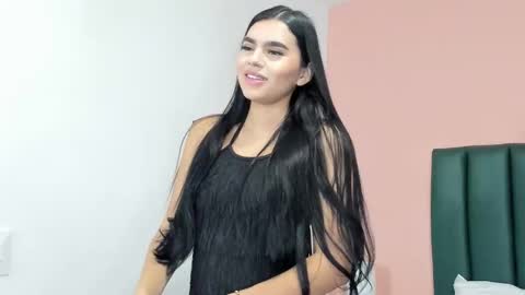 Snapshot of martina_divine_ chatting on 7, 11, 2025 Martina Divine online show from 7, 11, 2025