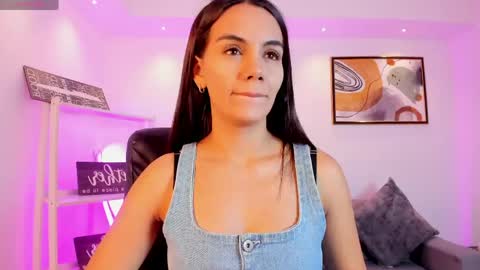 Martina online show from 18, 4, 2026