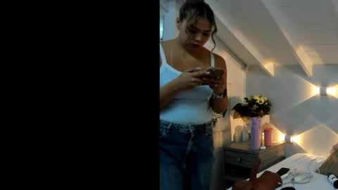 martina mIIler online show from 1, 4, 2026