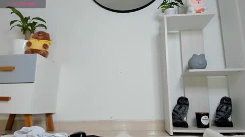 martina Monst online show from 14, 1, 2025