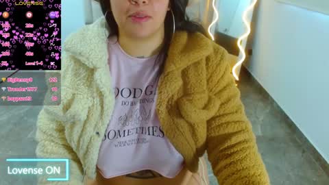 Snapshot of martina_tay chatting on 31, 12, 2024 Hey im martina online show from 31, 12, 2024