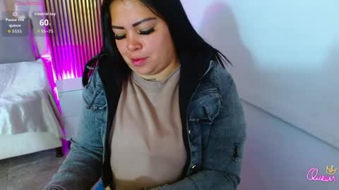 Snapshot of martina_tay chatting on 4, 6, 2026 Hey im martina online show from 4, 6, 2026