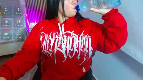 Snapshot of martina_tay chatting on 7, 6, 2026 Hey im martina online show from 7, 6, 2026
