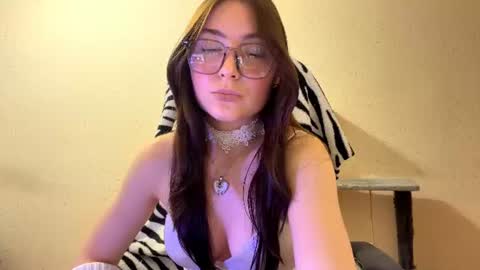 Snapshot of martinaascolese chatting on 6, 8, 2026 Scarlet online show from 6, 8, 2026