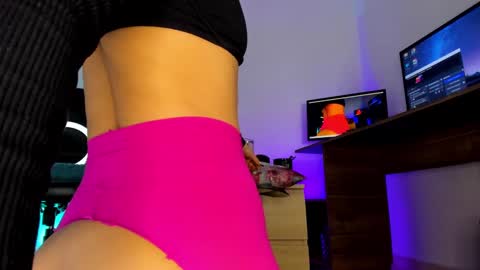 Wendy Independent model  online show from 31, 1, 2025