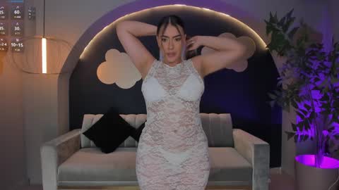 Snapshot of martinnabonnet chatting on 4, 2, 2025 Martinna Bonnet online show from 4, 2, 2025