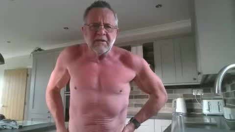 martinrgbxxxx online show from 1, 6, 2026