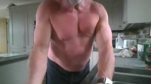 martinrgbxxxx online show from 2, 6, 2026
