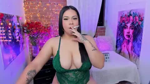 Snapshot of mary_bruss chatting on 25, 1, 2025 online show from 25, 1, 2025