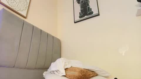 mary_cute9 online show from 11, 3, 2026