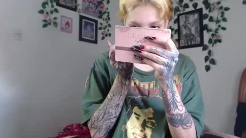                      100   online show from 8, 1, 2025