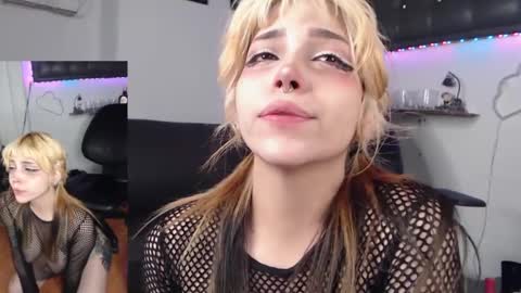                      100   online show from 6, 3, 2025