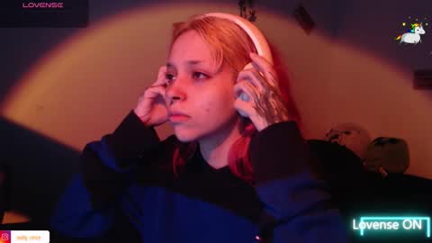                      100   online show from 3, 12, 2025